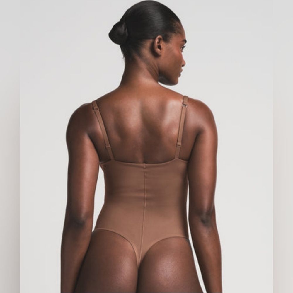 SKIMS Body Super Push Up Thong Bodysuit In JASPER!! - Picture 4 of 12